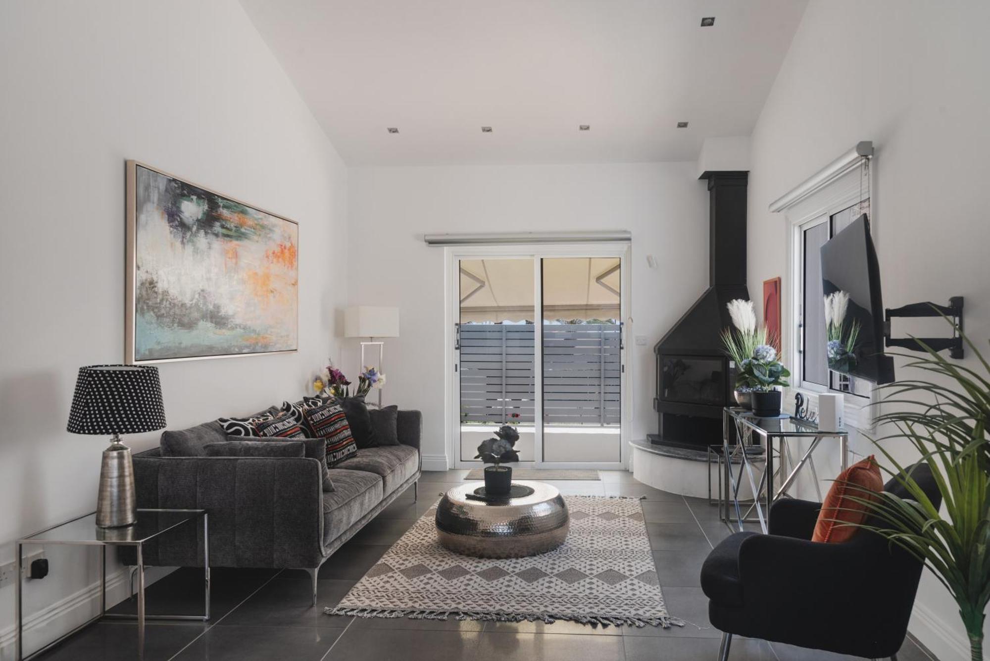 Phaedrus Living Luxury Botanic Ferienhaus Paphos